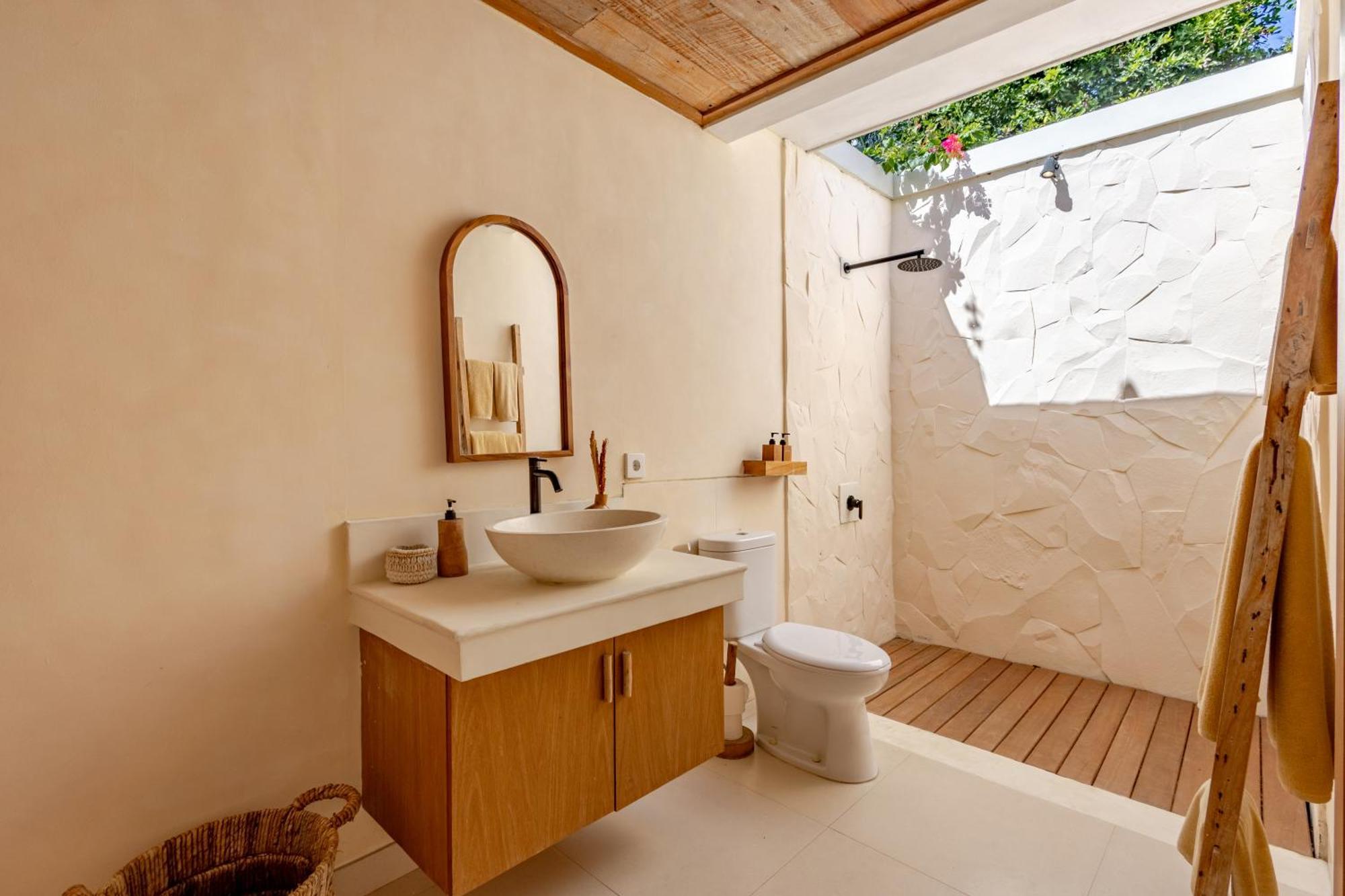 The Pink Joglo, A Cheerful 3Bdr Villa W/Pool And Rice-Field View. Dalung  Exterior foto
