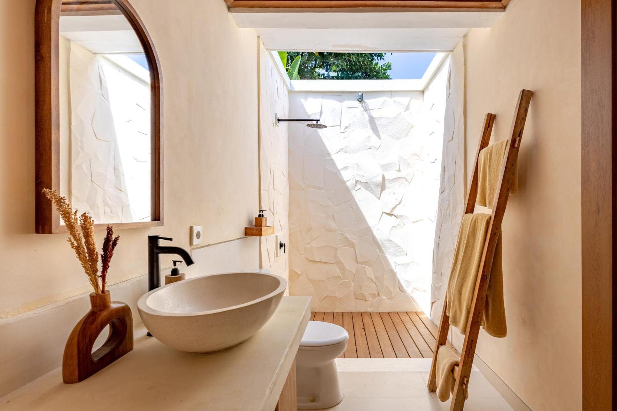 The Pink Joglo, A Cheerful 3Bdr Villa W/Pool And Rice-Field View. Dalung  Exterior foto